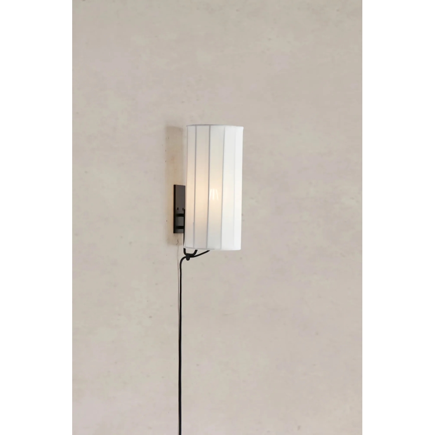 Markslöjd 108960 - Nástěnná lampa HIKARI 1xE27/60W/230V bílá/černá