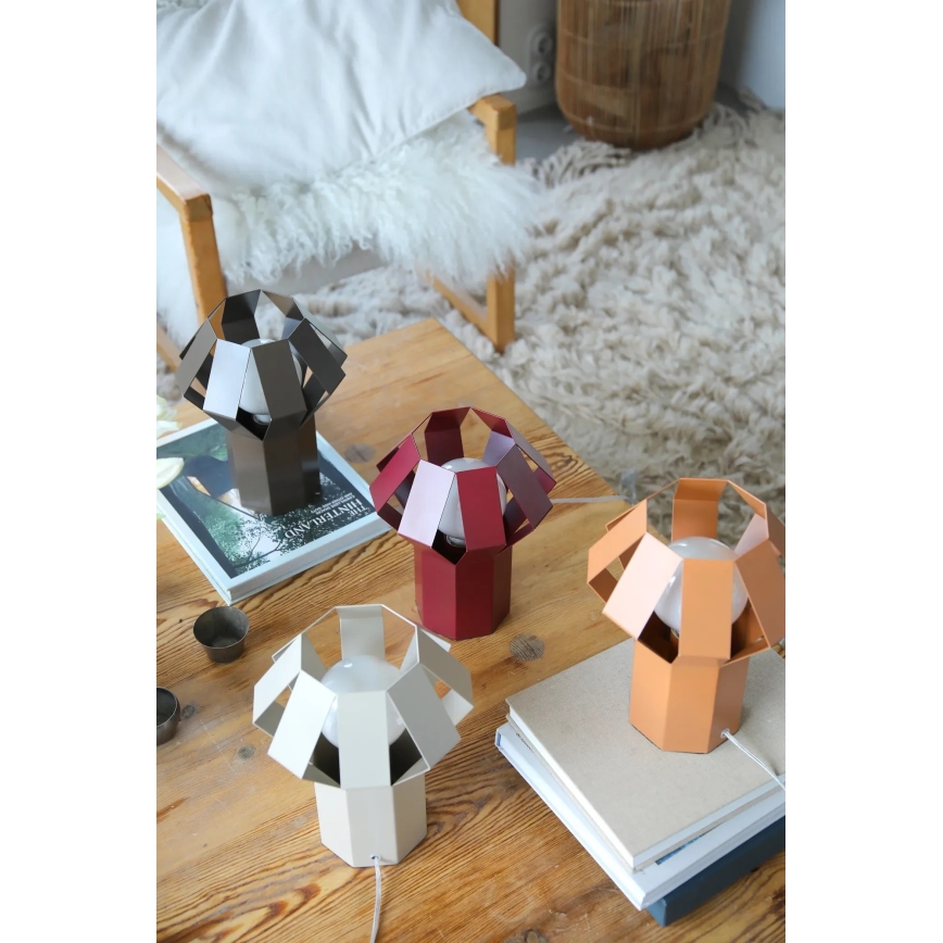 Markslöjd 109149 - Stolní lampa OCTA 1xE27/60W/230V oranžová