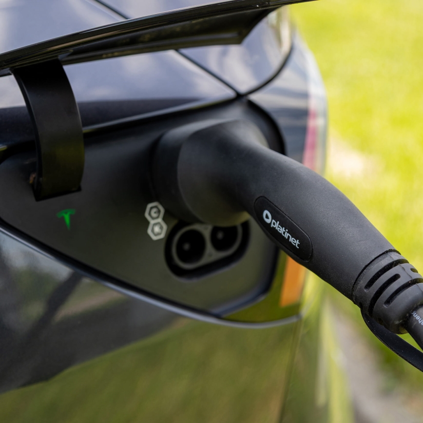 Nabíjecí stanice pro elektromobily typu 2 5 m 11kW 16A IP54 Tuya