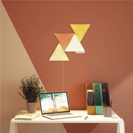 Nanoleaf - SADA 4x LED RGB Stmívatelný panel TRIANGLES LED/1,5W/230V Wi-Fi