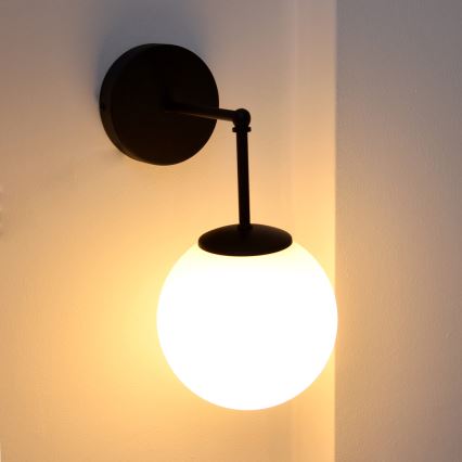 Nástěnná lampa MOON 1xE27/15W/230V černá