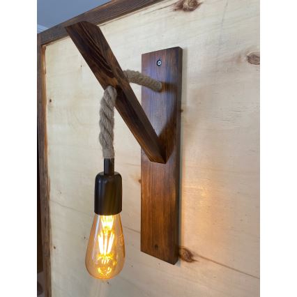 Nástěnné svítidlo AHSAP 1xE27/40W/230V borovice ořech