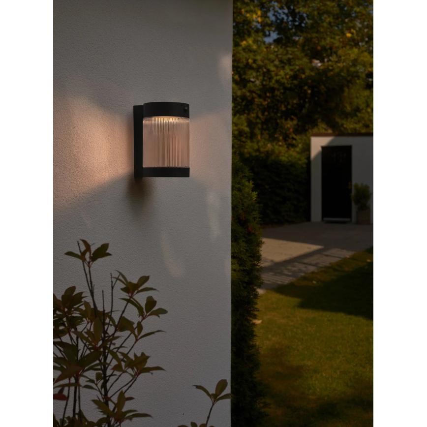 Nordlux - LED Solární nástěnné svítidlo se senzorem COUPAR LED/3,2W/5V 3000K IP44 černá