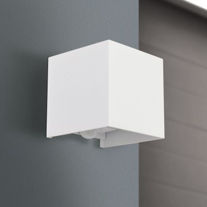 LED Venkovní nástěnné svítidlo se senzorem pohybu a soumraku CUBE-S LED/13W/230V IP54 bílá