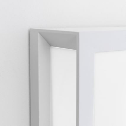 Venkovní svítidlo HENRY 2xE27/15W/230V 26x26 cm IP44 bílá