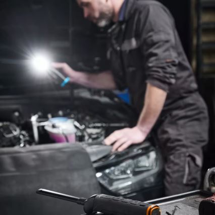 Osram - Bezdrátová magnetická nabíječka LEDINSPECT DUAL CHARGE PAD 5V