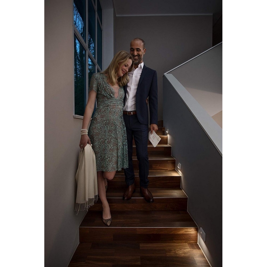 Osram - LED Schodišťové svítidlo se senzorem NIGHTLUX LED/0,25W/3xAAA IP54 stříbrná