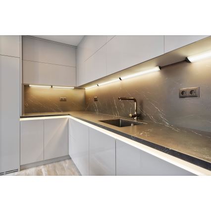 Osram - LED Stmívatelné podlinkové svítidlo se senzorem pohybu LINEAR ANGLE LED/7,5W/230V 3000/4000/6500K 55 cm černá