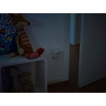 Osram - LED Stmívatelná zásuvka s osvětlením SCHUKO SMART+ NIGHTLIGHT 3680W/230V Wi-Fi
