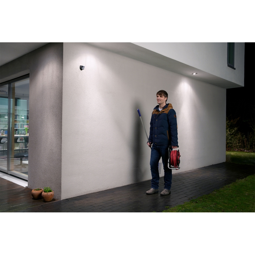 Osram - Venkovní infračervený senzor pohybu 230V IP44 černá