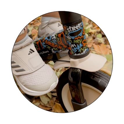 PETITE&MARS - Dětská tříkolka 5v1 TURBO LIMITED City Beat