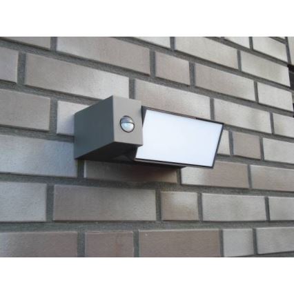 Philips 16943/93/16 - Venkovní svítidlo s čidlem MYGARDEN BORDER 1xE27/23W/230V