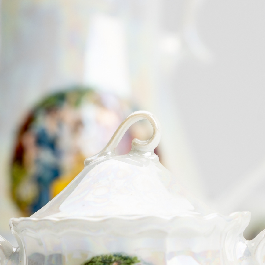 Porcelánová čajová sada perleťová bílá