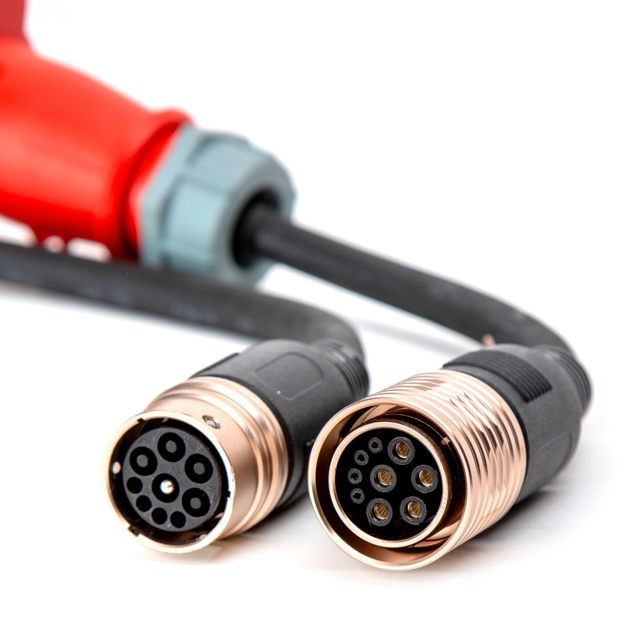 Přenosná nabíječka pro elektromobily se 4 adaptéry Type 2 32A/480V 22kW 5m IP67