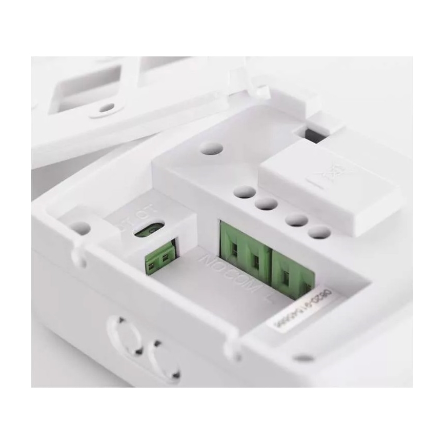Programovatelný termostat 230V+2xAA