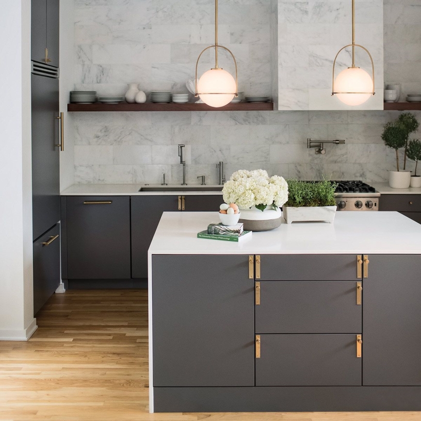 Quintiesse - Lustr na tyči SOMERSET 1xE27/60W/230V pr. 28,9 cm bronzová