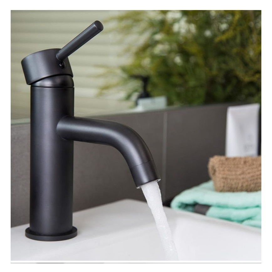 REA-B4102 - Umyvadlová baterie LUNGO 16,5 cm černá