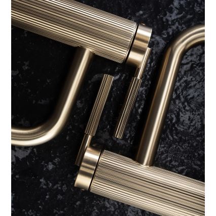 REA-B7802 - Umyvadlová baterie ARGON 29,5 cm broušená zlatá