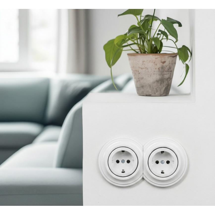 Reblig - Dvojitá retro zásuvka domovní s rámečkem SCHUKO 230V sněhově bílá