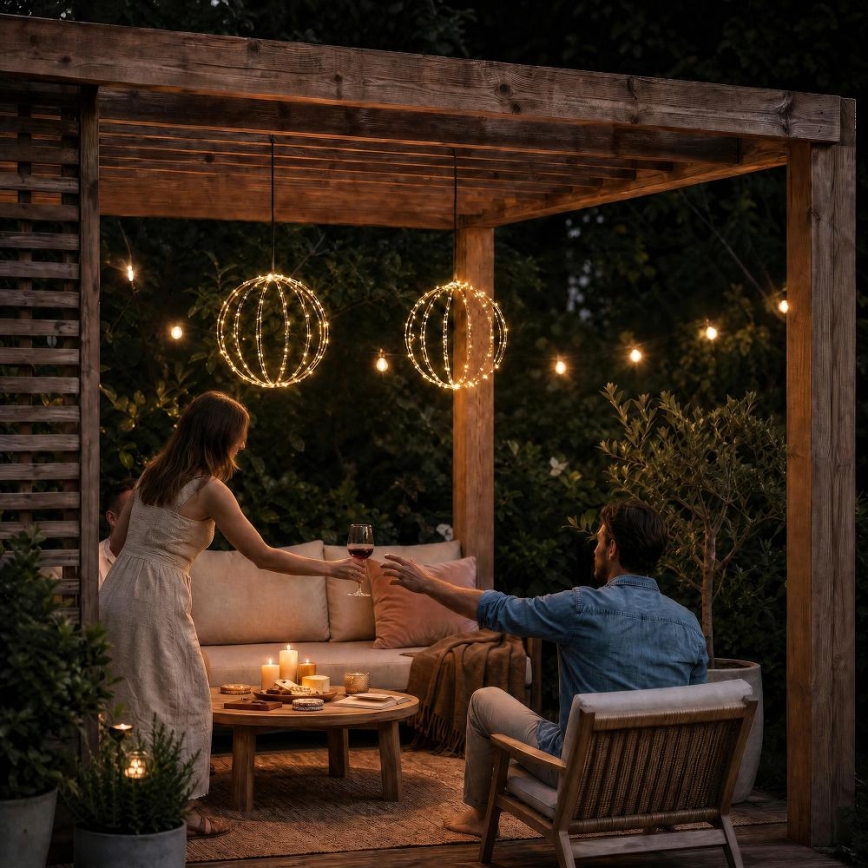 LED Venkovní vánoční dekorace LED/2,1W/230V pr. 40 cm IP44 teplá bílá