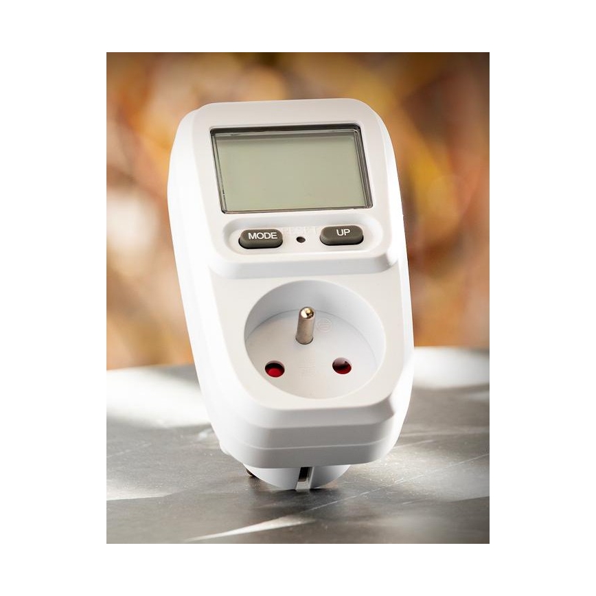 Měřič spotřeby elektrické energie 3680W/230V