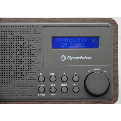 Roadstar HRA-700D+/WD - Rádio s DAB+, FM a budíkem 16W/230V/4xAA