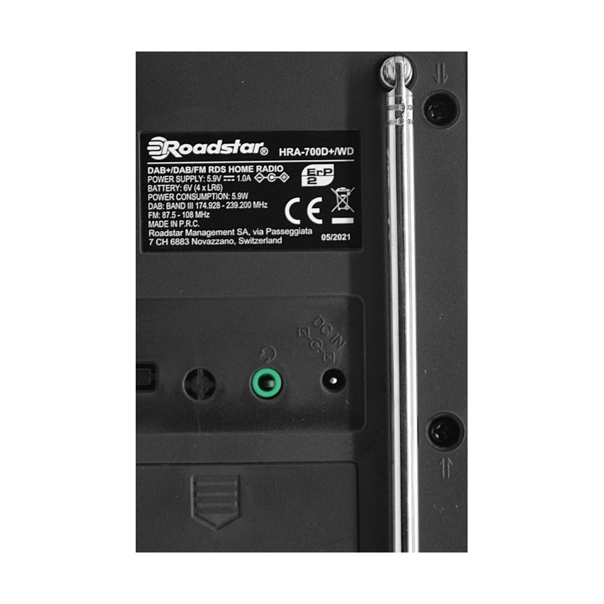 Roadstar HRA-700D+/WD - Rádio s DAB+, FM a budíkem 16W/230V/4xAA