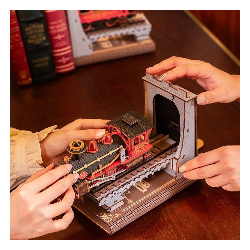 RoboTime - 3D skládačka Zarážka na knihy Historický parní vlak