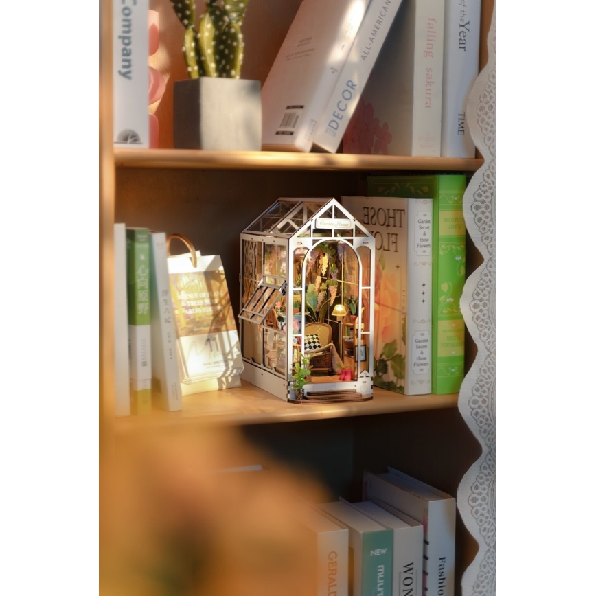 RoboTime - LED Zarážka na knihy Garden house 3D puzzle 2xAAA