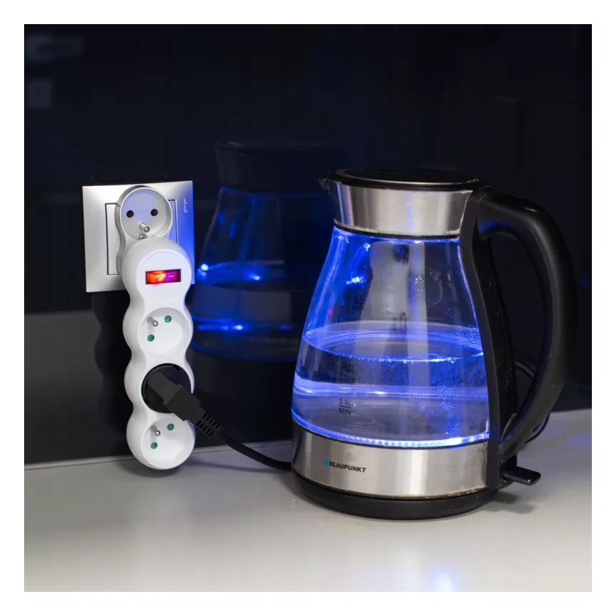 Rozbočovací zásuvka s vypínačem 3Z