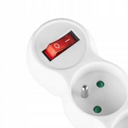 Rozbočovací zásuvka s vypínačem 3Z