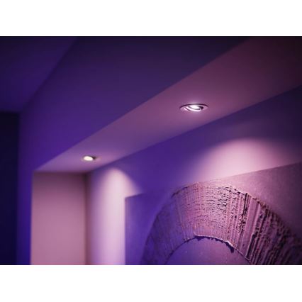 SADA 2x LED RGBW Stmívatelná žárovka Philips Hue White And Color Ambiance GU5,3/MR16/6,3W/12V 2000-6500K