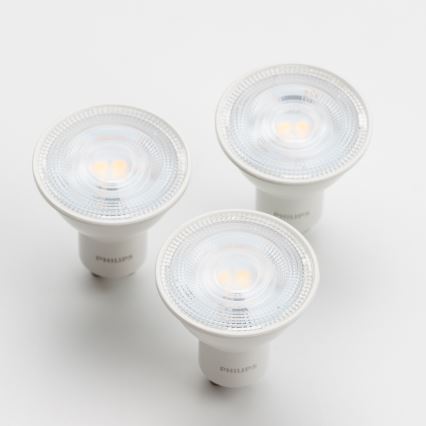 SADA 3x LED Žárovka Philips GU10/4,7W/230V 2700K