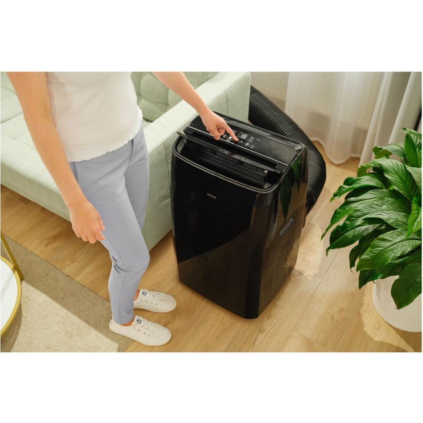 Sencor - Chytrá mobilní klimatizace včetně kompletního příslušenství 900W/230V 9000 BTU Wi-Fi černá + dálkové ovládání