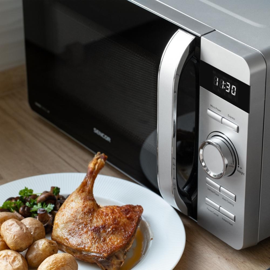 Sencor - Mikrovlnná trouba 800W/230V 17 l stříbrná