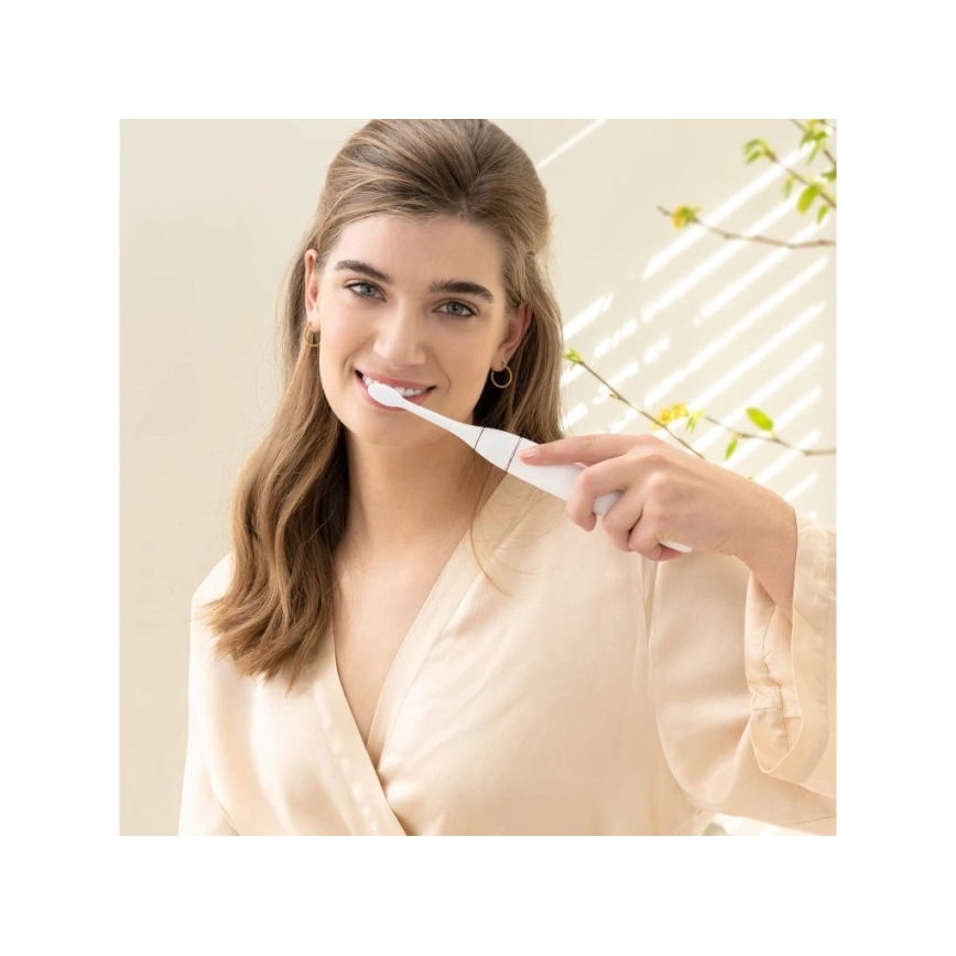 Silk’n - Sonický vibrační zubní kartáček SONIC YOU bílá