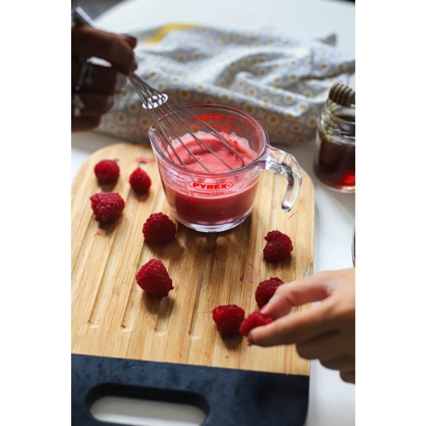 Skleněná odměrka PYREX 0,25 l