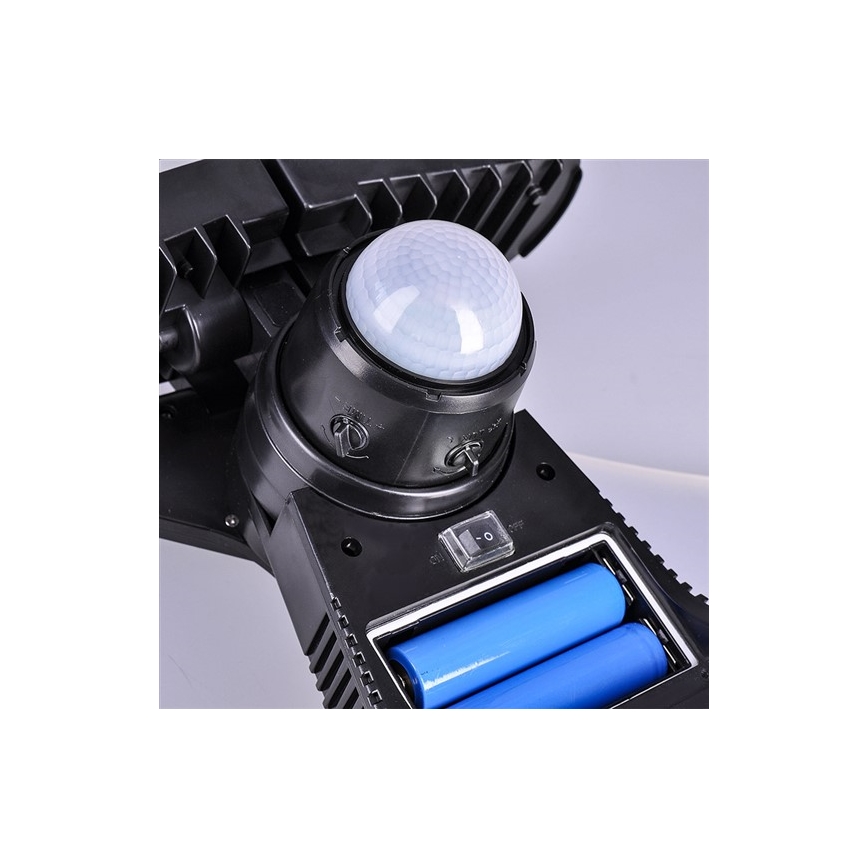 LED Solární reflektor se senzorem 2000mAh LED/8W/3,7V IP44
