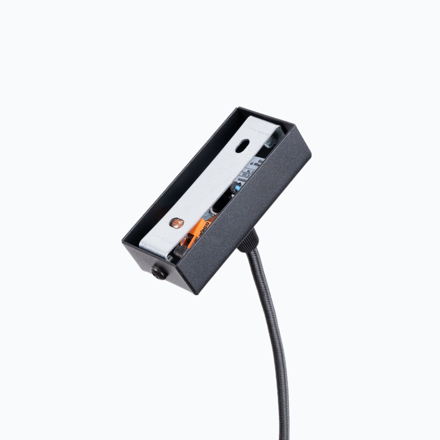 LED Lustr na lanku SPARK 1xG13/8,5W/230V černá