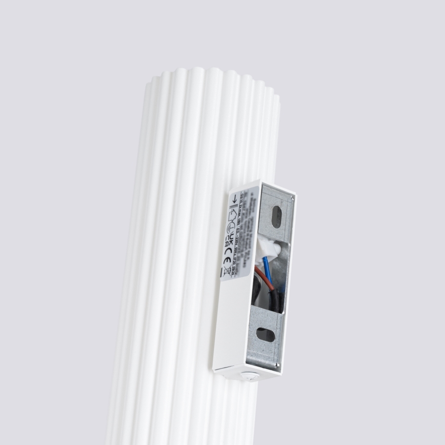 Nástěnné svítidlo KARBON 2xGU10/10W/230V bílá