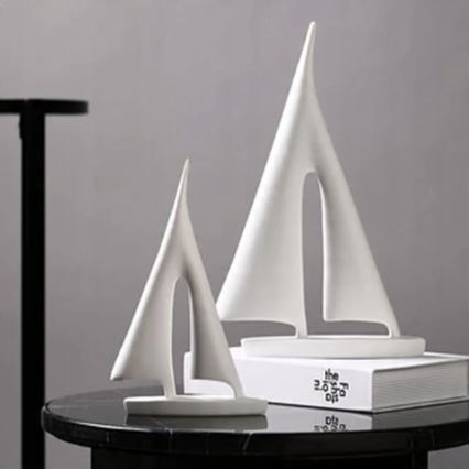 Stolní dekorace 21 cm pryskyřice/bílá