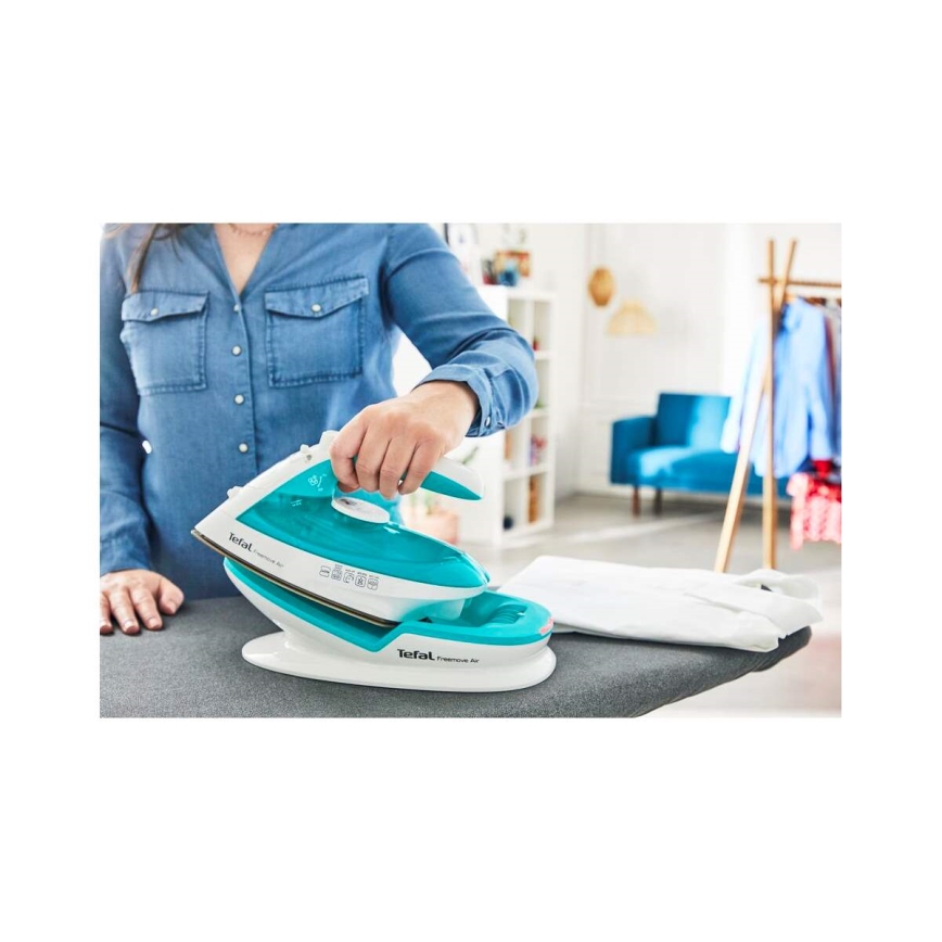 Tefal - Napařovací žehlička FREEMOVE AIR 2400W/230V bílá/tyrkysová