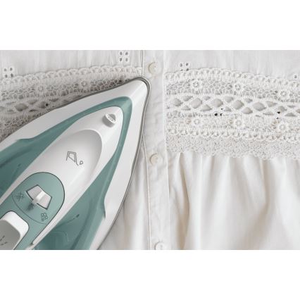 Tefal - Napařovací žehlička VIRTUO 2000W/230V zelená