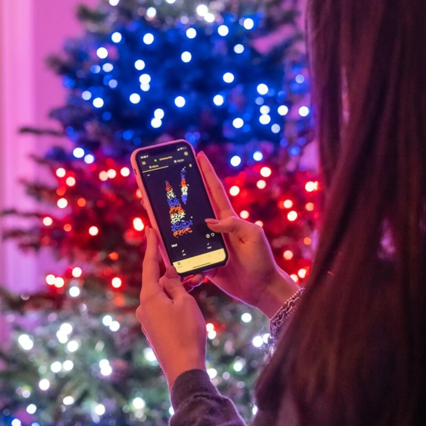 Twinkly - LED RGBW Stmívatelný venkovní vánoční řetěz STRINGS 250xLED 23,5m IP44 Wi-Fi