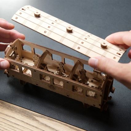 Ugears - 3D dřevěné mechanické puzzle Harry Potter Bradavický expres