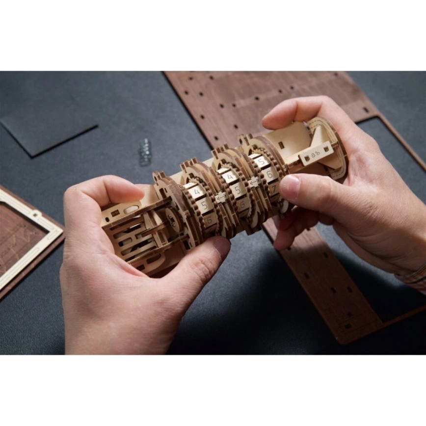 Ugears - 3D dřevěné mechanické puzzle Kniha tajemství
