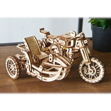 Ugears - 3D dřevěné mechanické puzzle Motorka scrambler s vozíkem