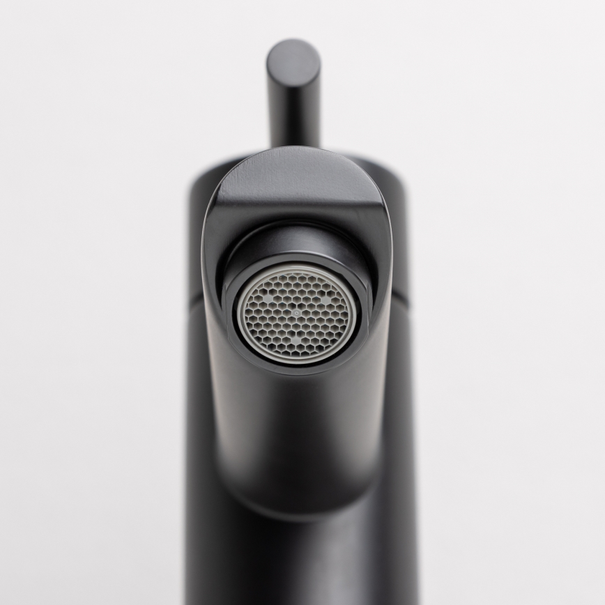 Umyvadlová baterie RINGSTED 17,8 cm matná černá