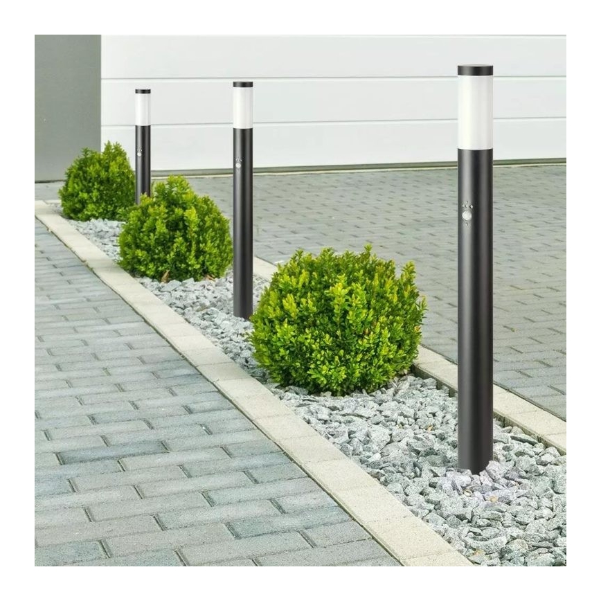 Venkovní lampa se senzorem 1xE27/60W/230V IP44 110cm černá