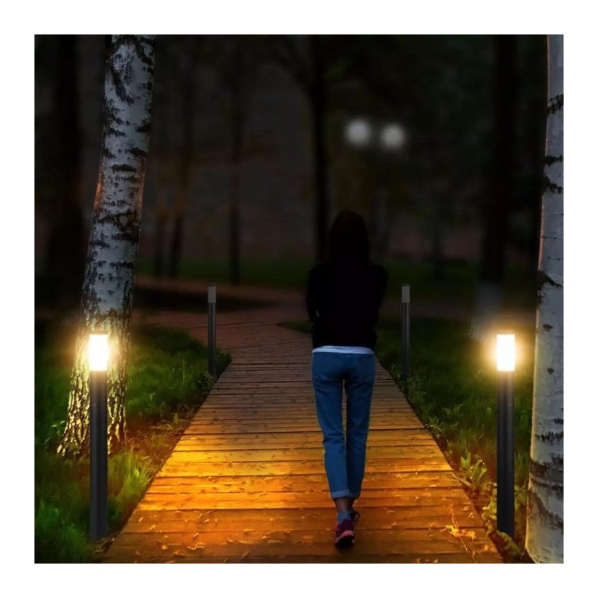 Venkovní lampa se senzorem 1xE27/60W/230V IP44 110cm černá
